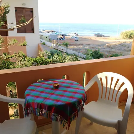 Anthoula Sunrise شقة فندقية *